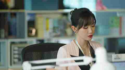 毛雪雯《照亮你》收官现颠覆性演技 结局观众称大快人心